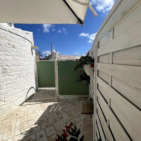 Suite - Trullo Relax Sul Monte Чистернино Екстериор снимка