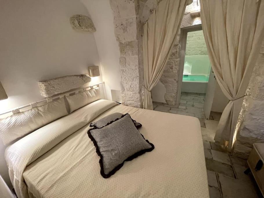 Suite - Trullo Relax Sul Monte Чистернино Екстериор снимка