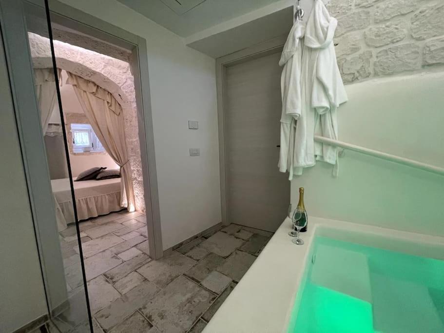 Suite - Trullo Relax Sul Monte Чистернино Екстериор снимка